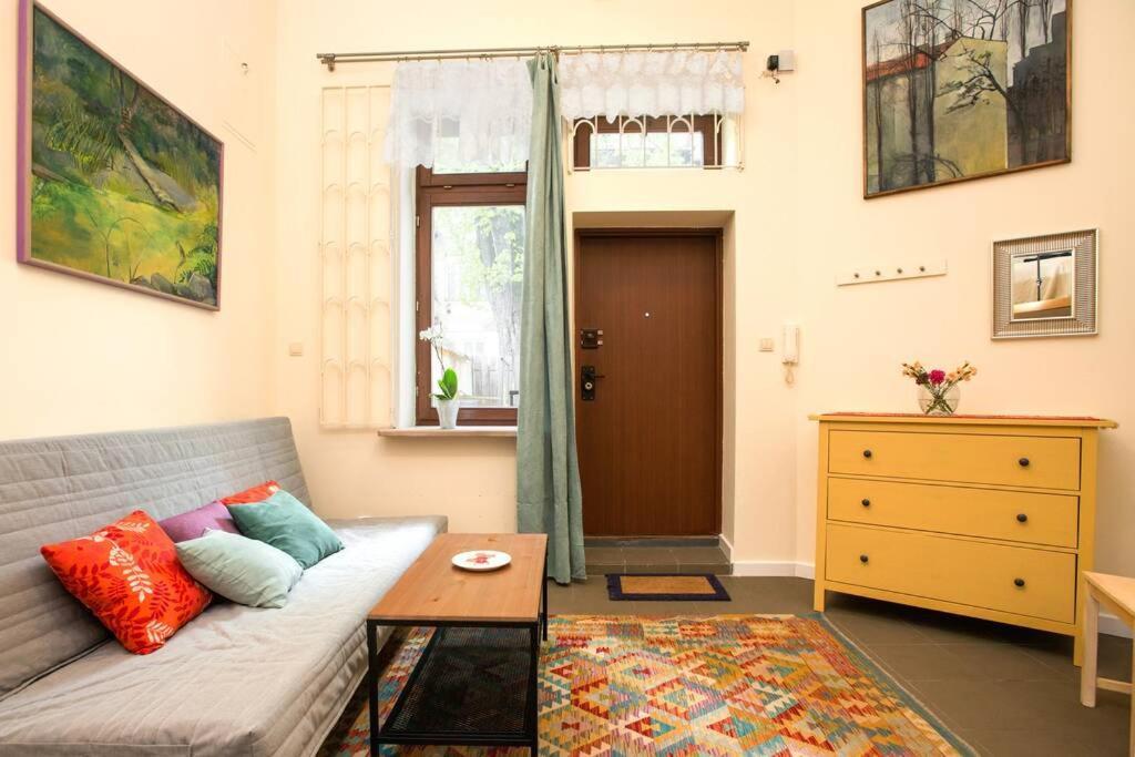 דירות קרקוב Supercute Mini House In The Center מראה חיצוני תמונה