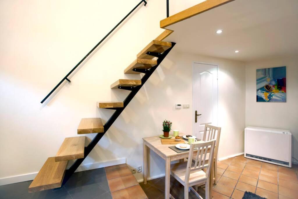 דירות קרקוב Supercute Mini House In The Center מראה חיצוני תמונה